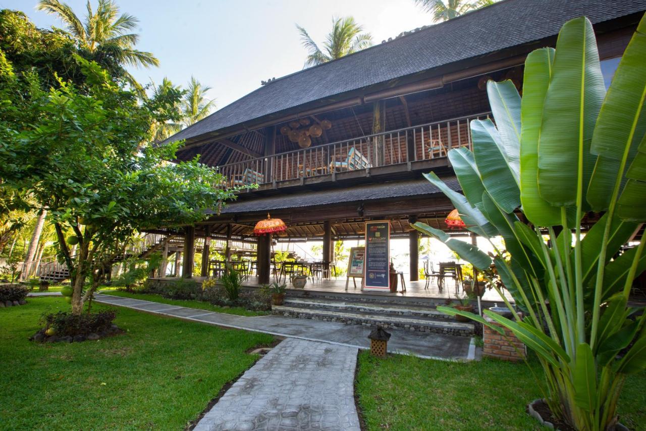 The Kirana Tembok Hotel Tejakula Exterior photo